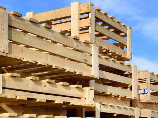 Verschläge als kostengünstige Sicherung von Transportgut Verschläge als kostengünstige Sicherung von Transportgut