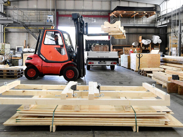 Schwergutverpackungen als Grundlage für den Transport schwerer Güter Schwergutverpackungen als Grundlage für den Transport schwerer Güter