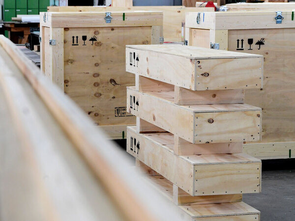 Holzkisten für verschiedene Transportaufgaben Holzkisten für verschiedene Transportaufgaben