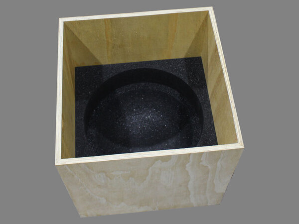 Kunstkiste mit Einsatz aus Schaumstoff Kunstkiste mit Einsatz aus Schaumstoff